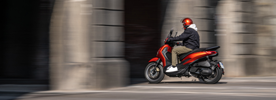 Beverly 400 S Piaggio Galleryimage Full 1740X636 NEW